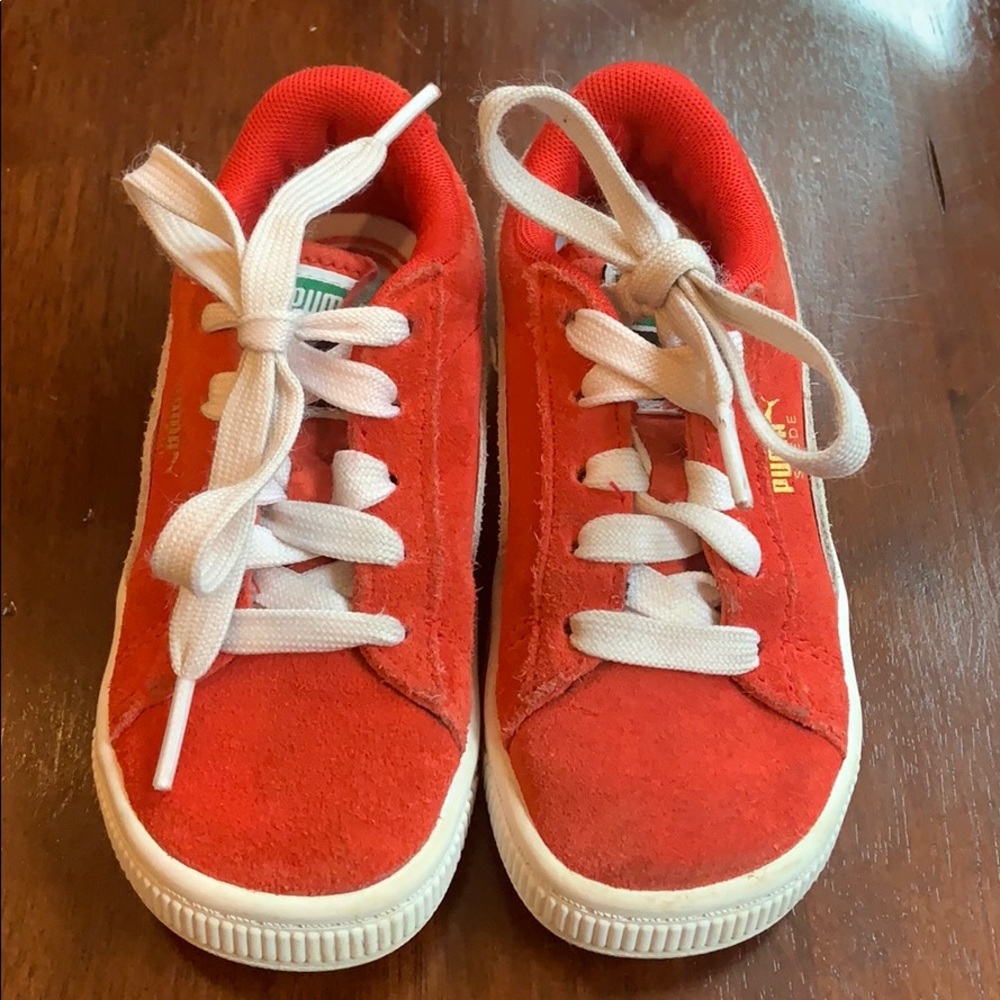 Kids red suede puma sneakers